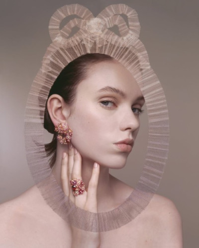Dior - Milly Dentelle w/ Brigitte Niedermair